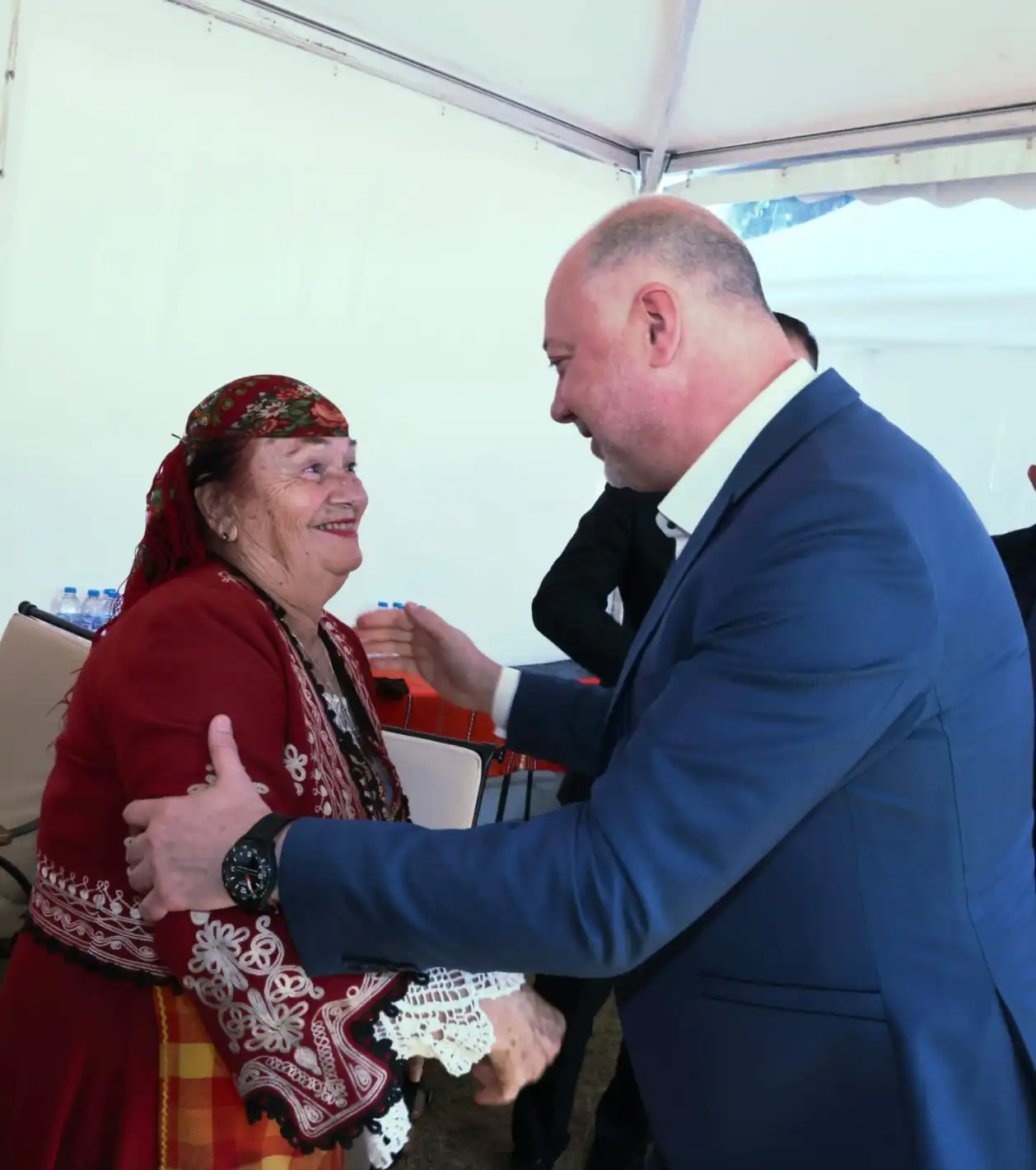 Желязков тържествено в Копривщица: Няма писан автор на българското творчество!
