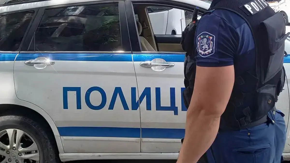 Тайнствена украинка или нещо повече? Бургас в центъра на полицейско издирване Снимки