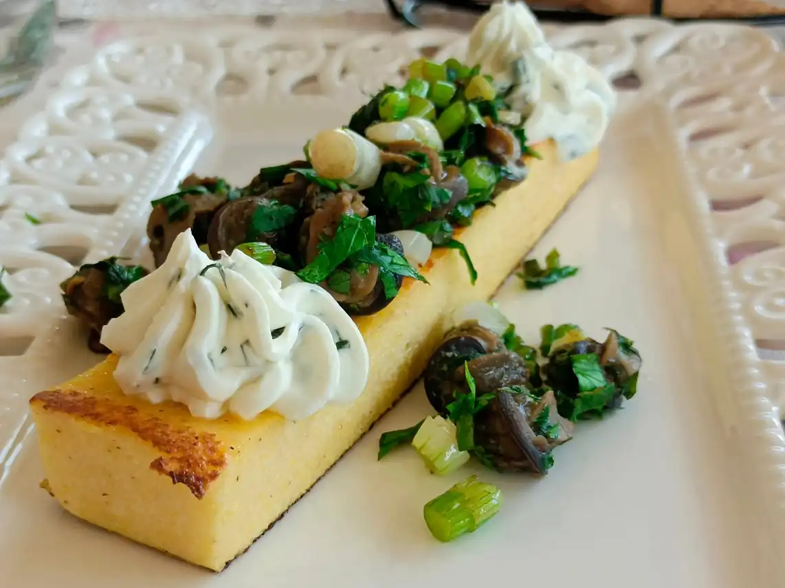 Най-секси мястото за хапване край морето над Варна Снимки
