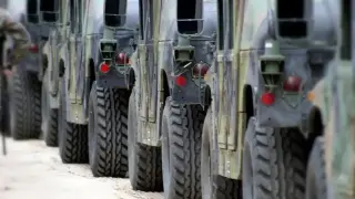Тежка военна техника тръгва по пътищата на страната