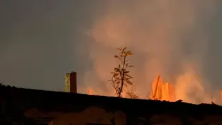 Пожар в старото военно училище във Велико Търново, има задържан