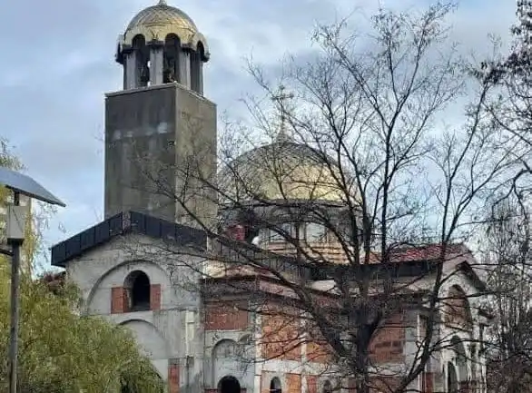 Софийската митрополия и кметът на "Изгрев" в спор за 1.5 млн. лв. за строеж на църква