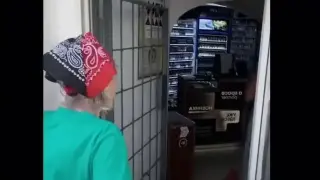 Баби се млатиха като кечистки, причината шокира всички Видео