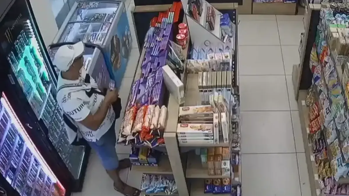 Яде му се сладко: Мъж открадна над 50 шоколада от магазин в Стара Загора Видео