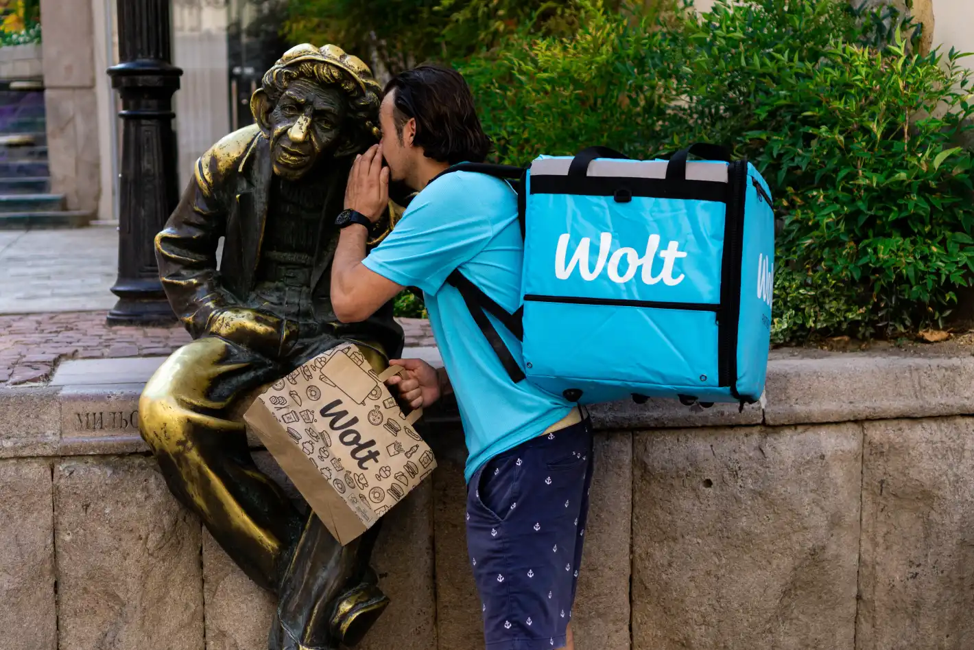 Wolt стартира в Пловдив