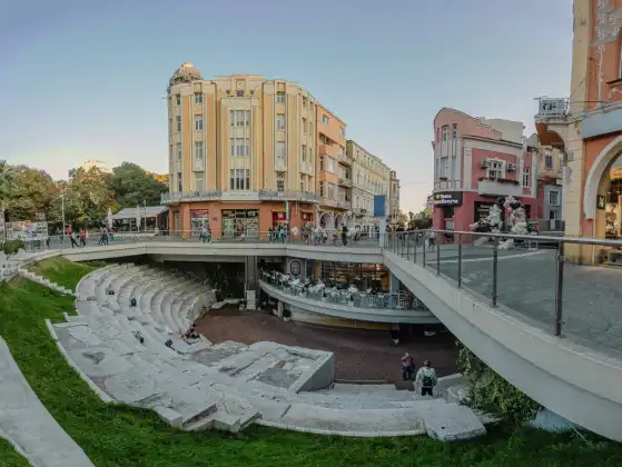 Извадиха на тезгяха култово заведение в сърцето на Пловдив
