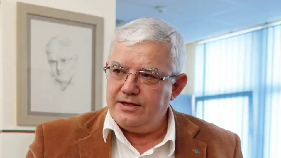 Роден академик бие аларма: К-19 отново надига глава, случаите са повече, но не се диагностицират