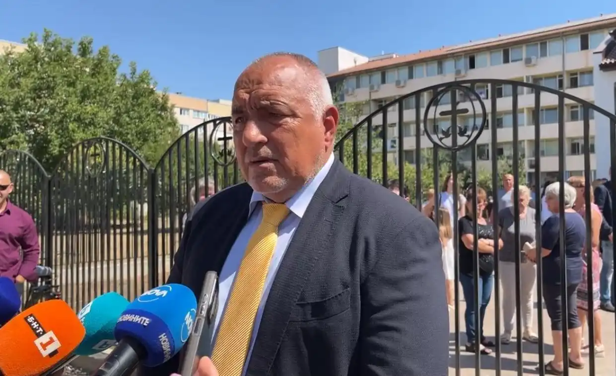 Борисов удари Радев и ПП: Оле майко, те...
