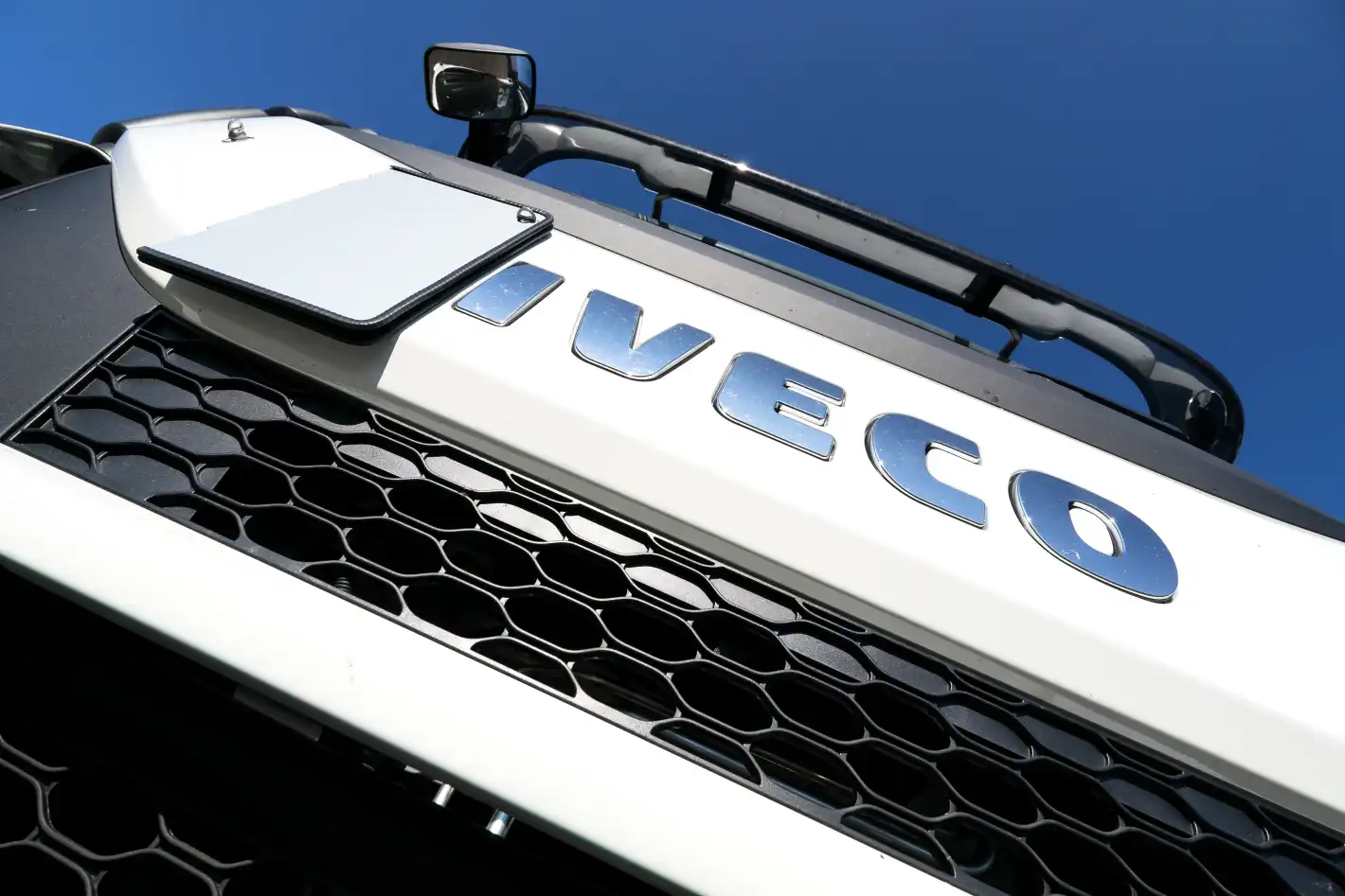 Мегасделка: Купуват Iveco за милиарди евро