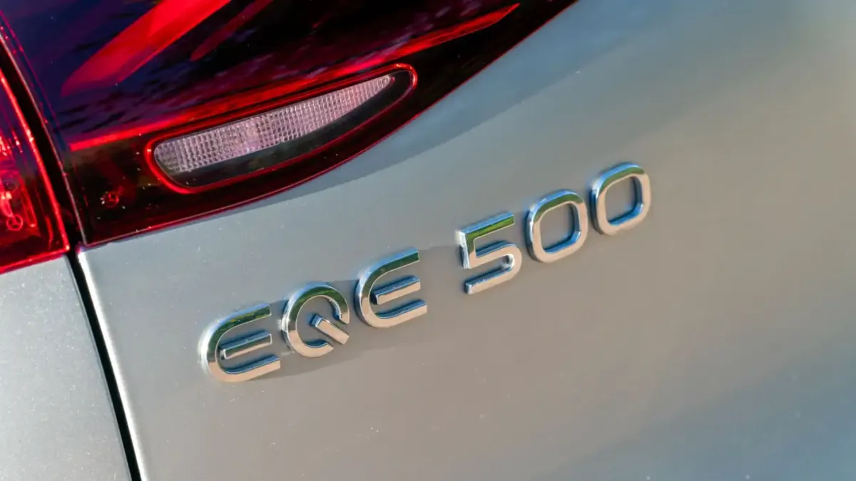 Шефът на Mercedes каза какво ще се случи при отказ от ДВГ