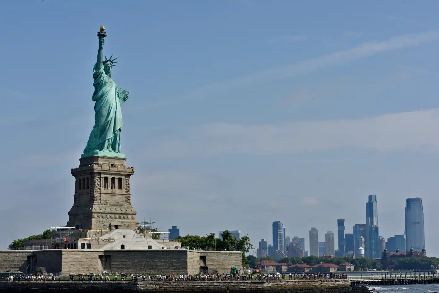 Изненада: Младите американци предпочитат социализма през капитализма!
