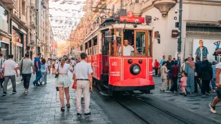 Задава се нещо голямо за сърцето на Истанбул
