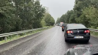 Огромно задръстване край Микре заради катастрофирал тир