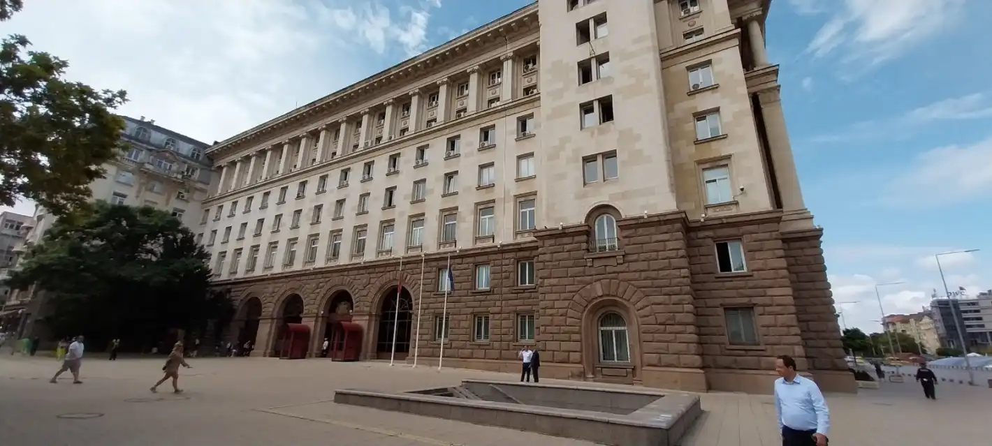 Радев вика БСП-Обединена левица и ИТН на консултации
