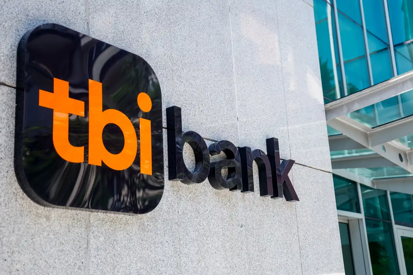 tbi bank закръгля сумите в евро в полза на клиентите