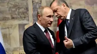 Путин и Ердоган се чуха по телефона, разбраха се да...