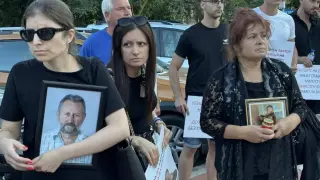 В Генерал Тошево ври и кипи след зверското убийство на фотографа Снимки