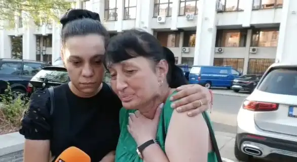 Майката на прегазената от АТВ Христина през сълзи: Няма никакъв шанс за оцеляване