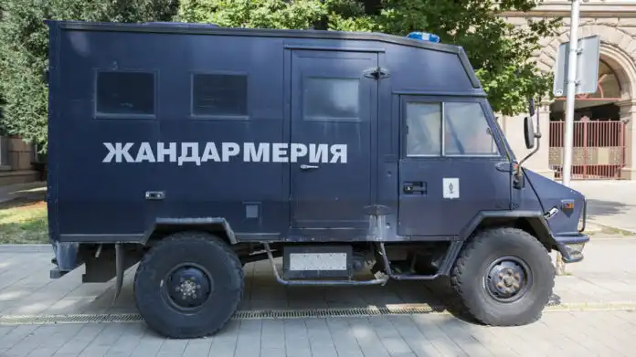 Контрера: Нападения, кражби, побоища, убийства – все „изкушения“ и престъпления от циганския контингент