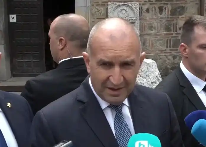 Радев хем си приписа заслуги, хем се изкара жертва заради „Райнметал“, съобщи и голяма новина за МВР