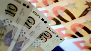 Кредитен консултант каза какво да правим с левовете в брой след влизането на еврото