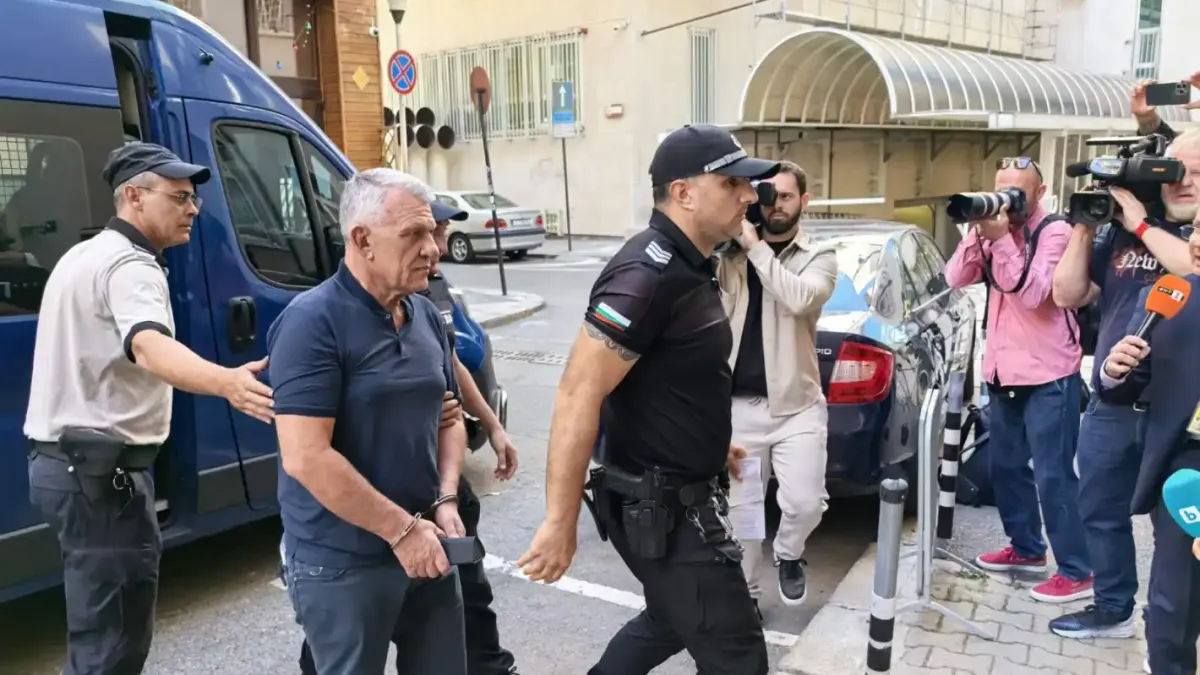 Паскал излезе от разпита, ясно е кога се решава съдбата му Видео
