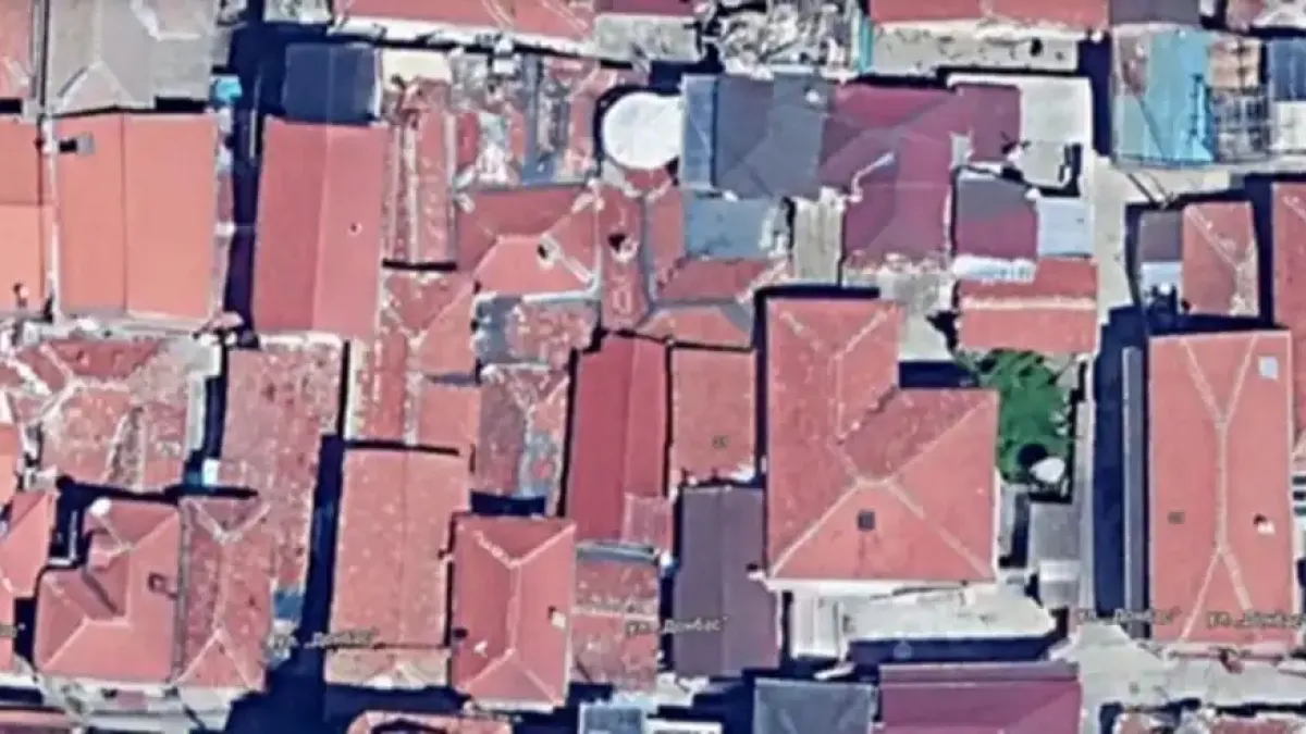Google Maps откри цял незаконен град в България