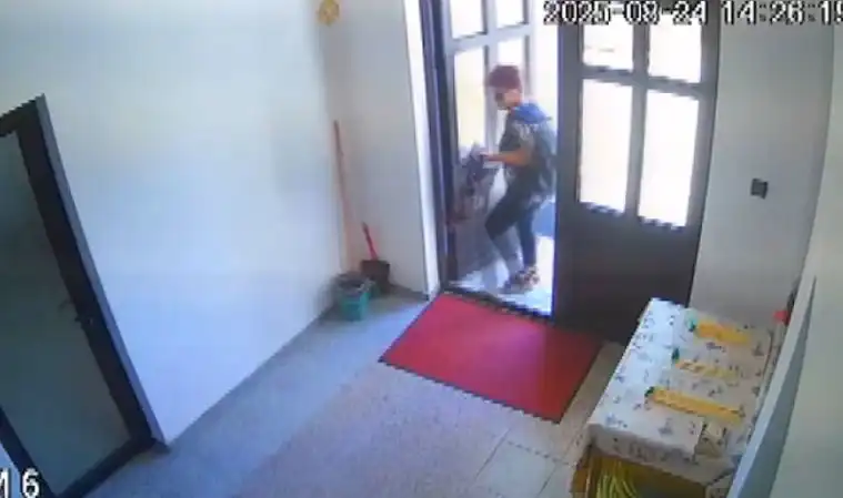 Жена обра два пъти църквата в Три водици, втория път сви и икона Видео