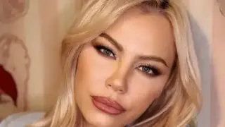 Камелия нагорещи мрежата и от кухнята.. вижте само какво прави Снимки