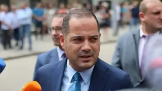 Калин Стоянов показа чат с Денков и разкри голяма лъжа на Наско Атанасов Снимка