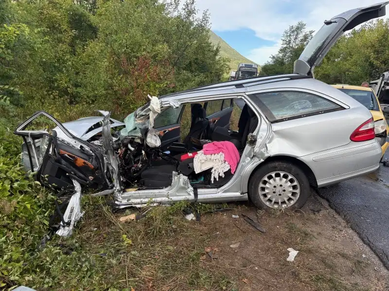 Дойде най-черната новина след адското меле край Враца, Е-79 е затворен