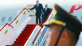 Медиите в Баку публично унижиха Путин, показаха провала му в Китай Видео