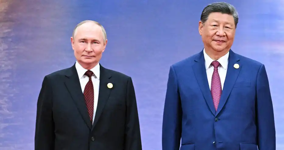Путин и Си Цзинпин обединяват сили срещу Запада