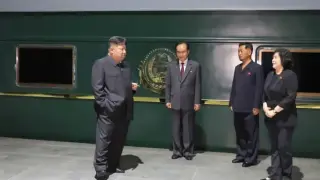 Ким Чен Ун пресече границата с Китай с бронирания си влак, отива при Си и Путин