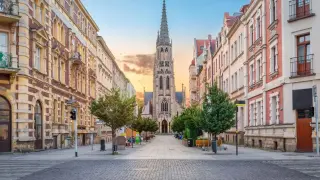 Уикенд за двама в този модерен европейски град за под 300 евро - ето как
