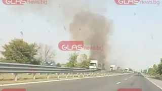 Извънредно в БЛИЦ: Пожар край АМ "Тракия", гъст дим се стеле над платното