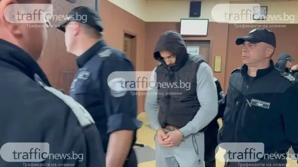 Извънредна вест за полицаите, пребили до смърт арестант в Казанлък
