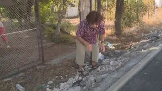 Пълен абсурд: Варненци лазят, за да стигнат до дома си