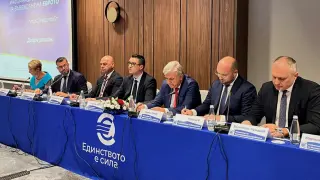 Министър Дилов: Въвеждането на еврото ще донесе повече сигурност, конкурентоспособност и нови възможности за българската икономика