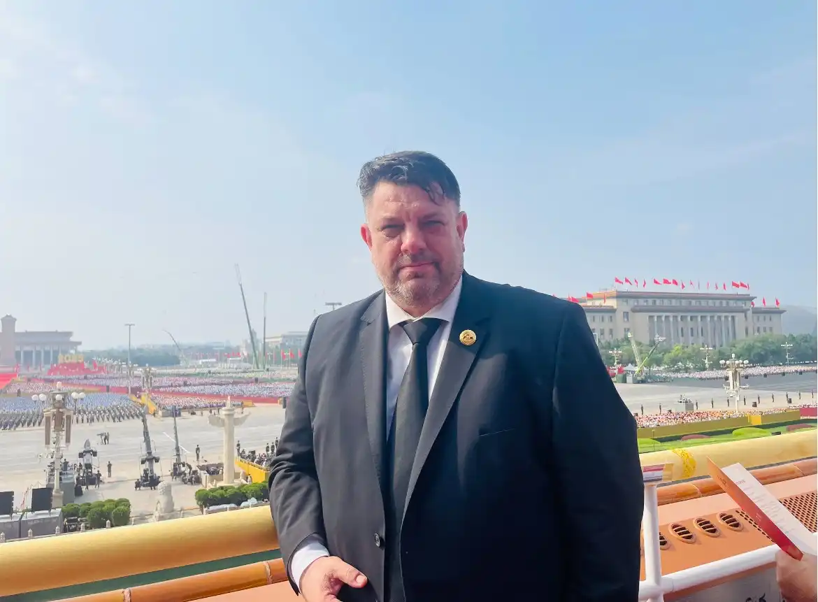 Зафиров наруши мълчанието! Каза ще хвърли ли оставка заради военния парад в Китай