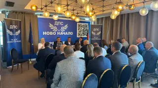 Ръководството на ДПС и ПГ на ДПС-Ново начало и кметовете от Сдружение “Толерантност” обсъдиха водната криза в страната