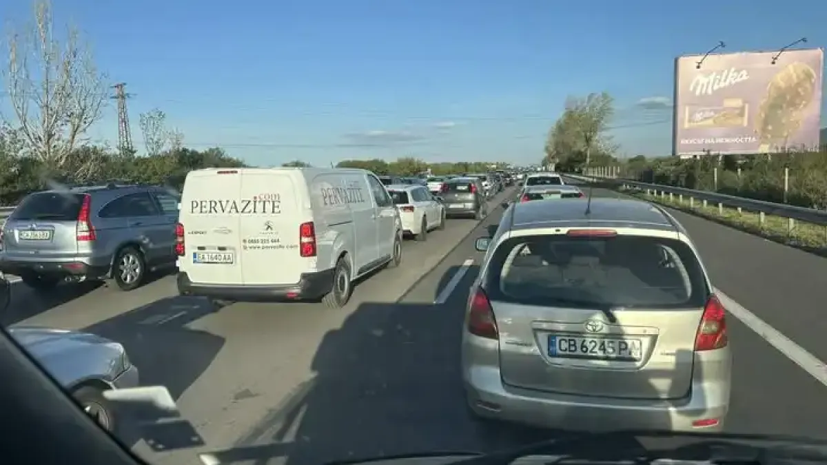 Започна се: На изхода на София е страшно, стотици са в капан Снимки