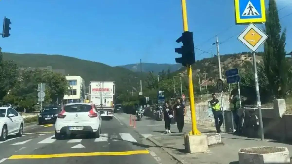 В Кресна напрежението расте, канят се да...