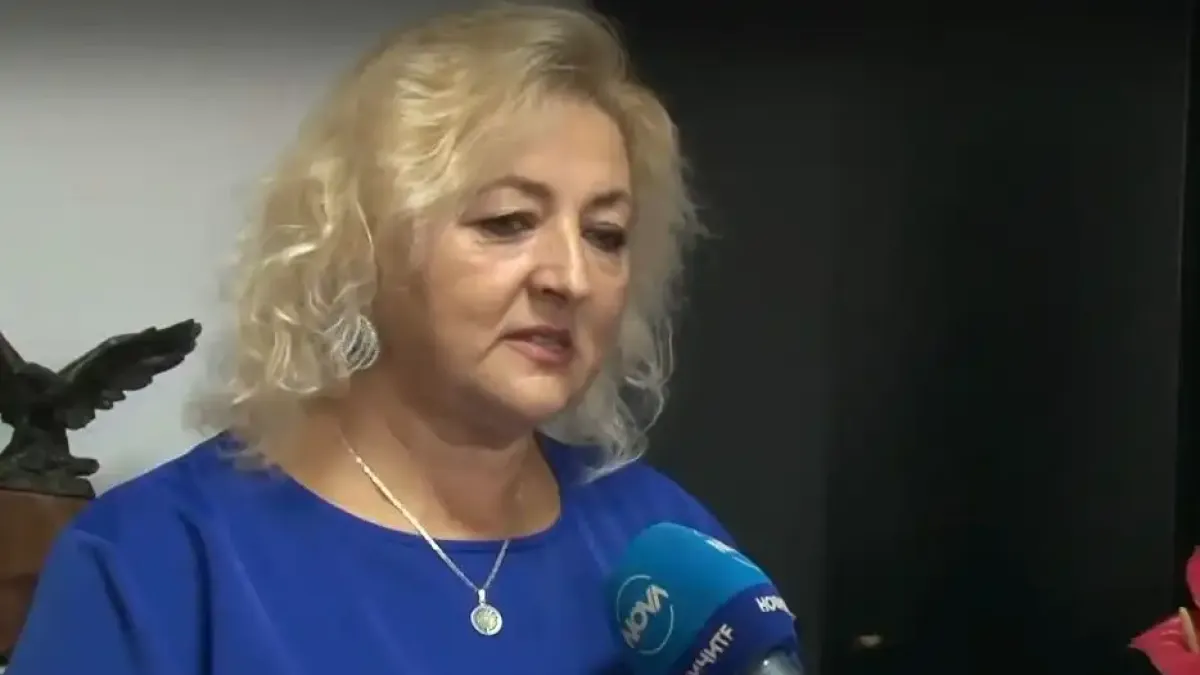 Румелия Христова е потомка на знаменити българи и живее на улица "Съединение" Видео