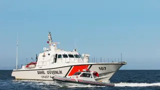 Кошмарен сблъсък на кораб и лодка в Егейско море уби петима души