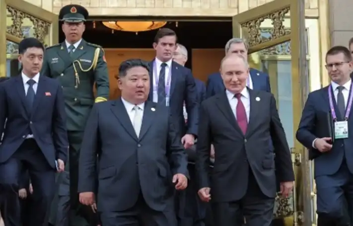 Невиждан скандал: Хора на Путин и Ким стигнали почти до бой, причината е невероятна