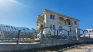 Цената на тузарска къща в пловдивския "Бевърли хилс" падна с близо половин млн. лв.