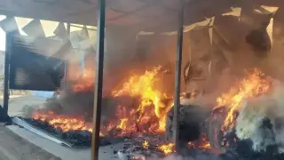 Огнен ад в хотел във Видин, пламнаха мебели