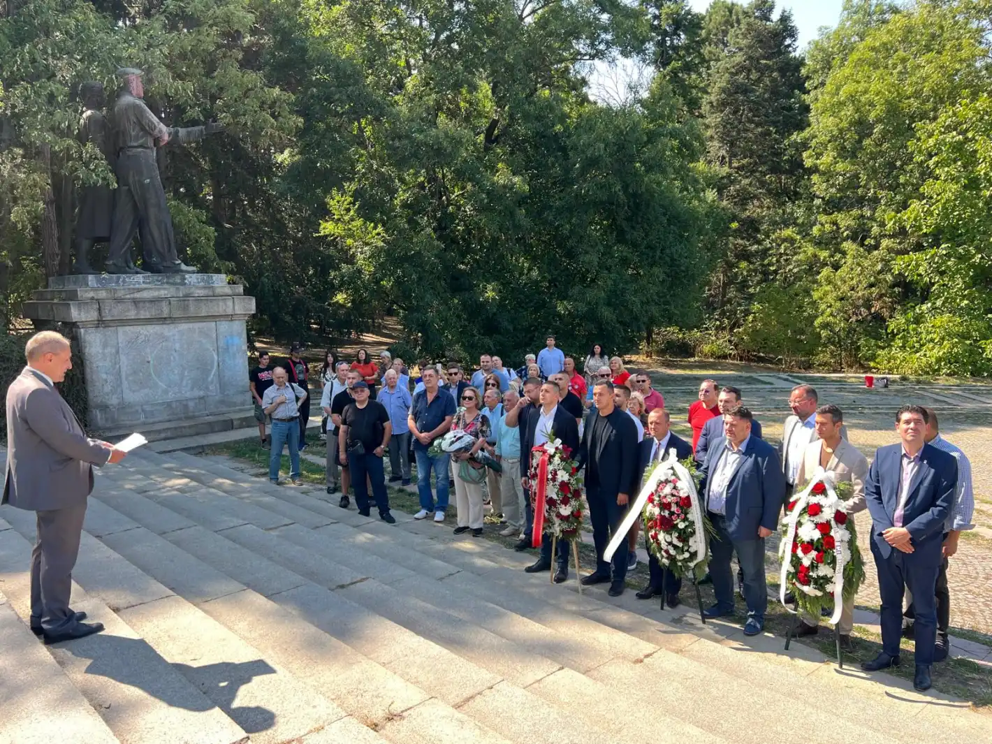 „БСП-ОБЕДИНЕНА ЛЕВИЦА” отбелязаха Деня на победата над монархо-фашизма – 9 септември