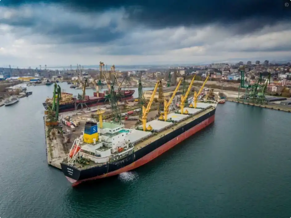 Разширяват пристанище Варна заради бойни кораби